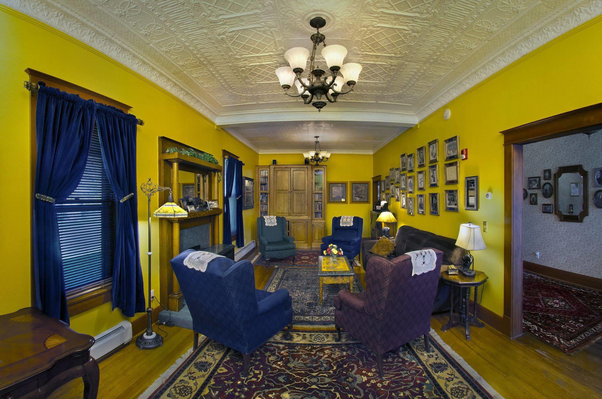 The Historic Elk Mountain Hotel Zewnętrze zdjęcie